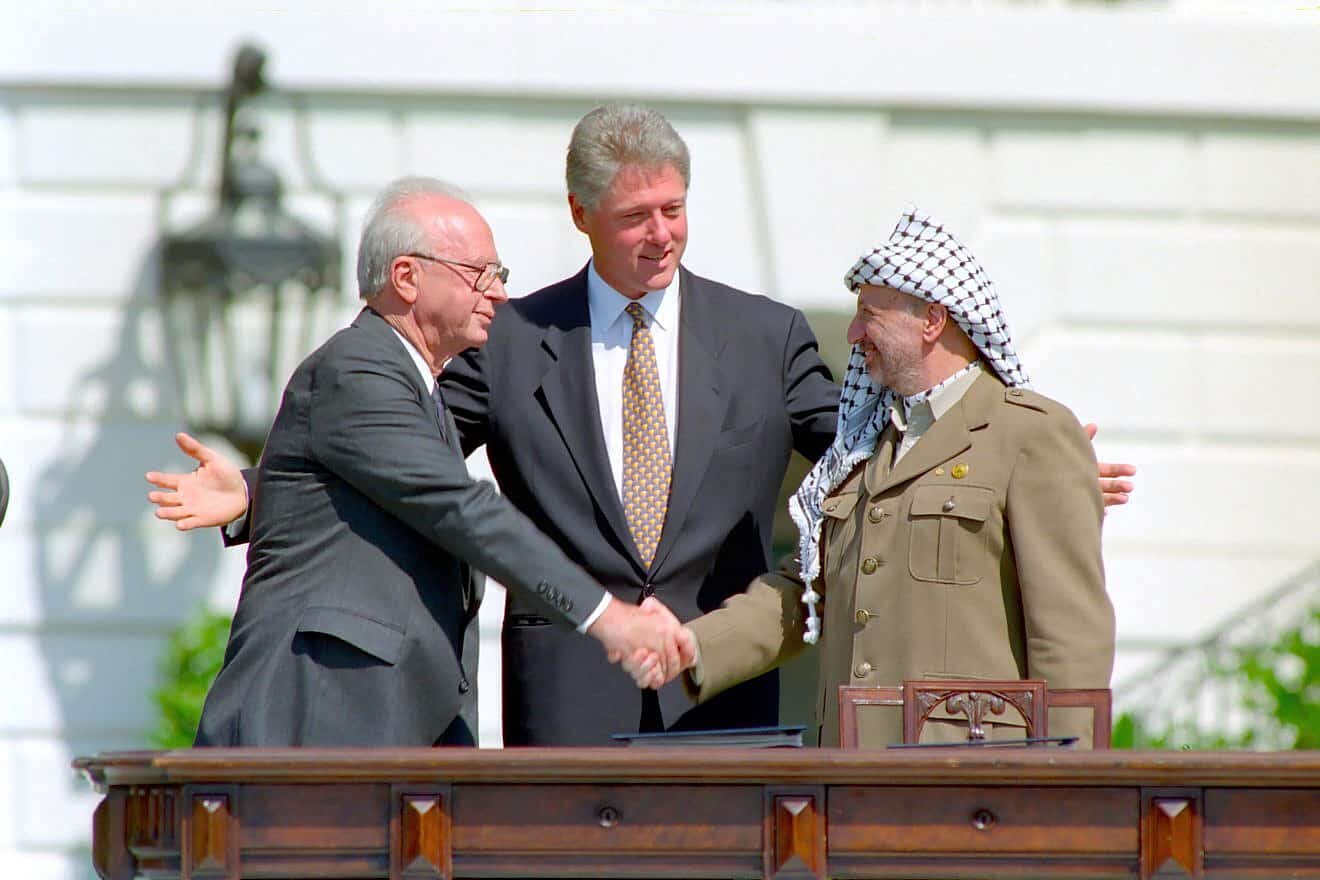 Rabin, Clinton and Arafat at the White House in September 1993